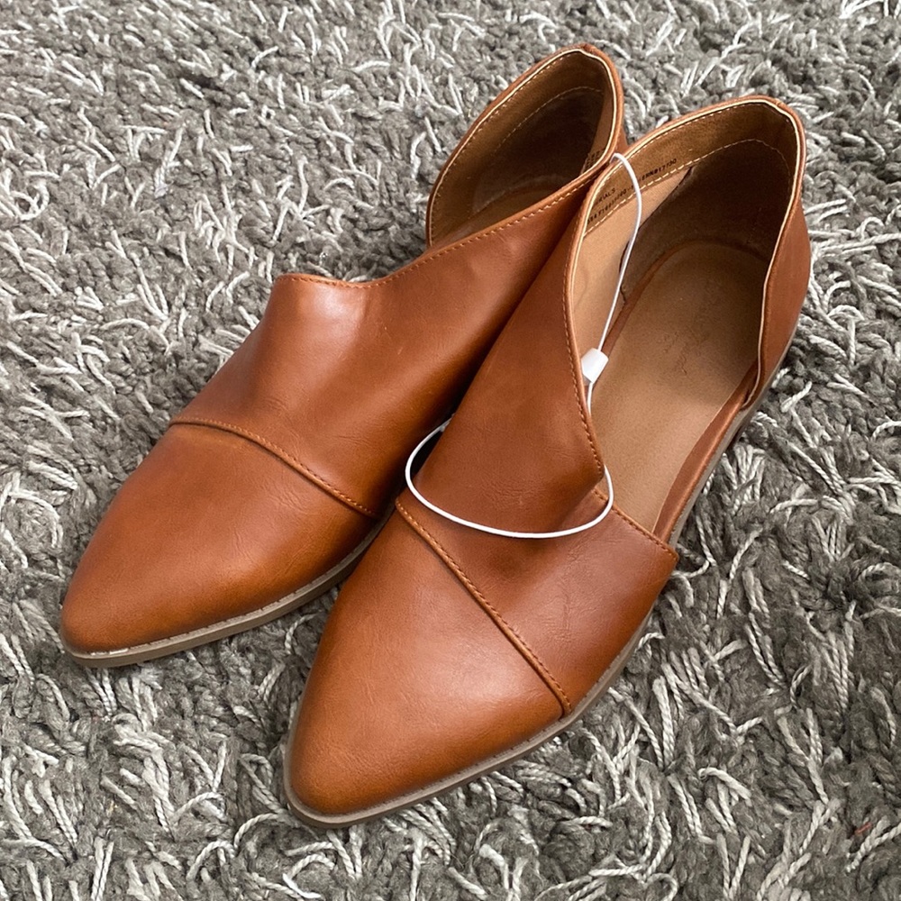 Universal thread booties Sz 7